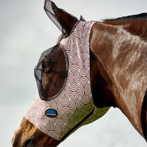 2026 WeatherBeeta Comfitec Deluxe Stretch Fly Mask With Ears 1029984032 - White / Burgundy Bit Print